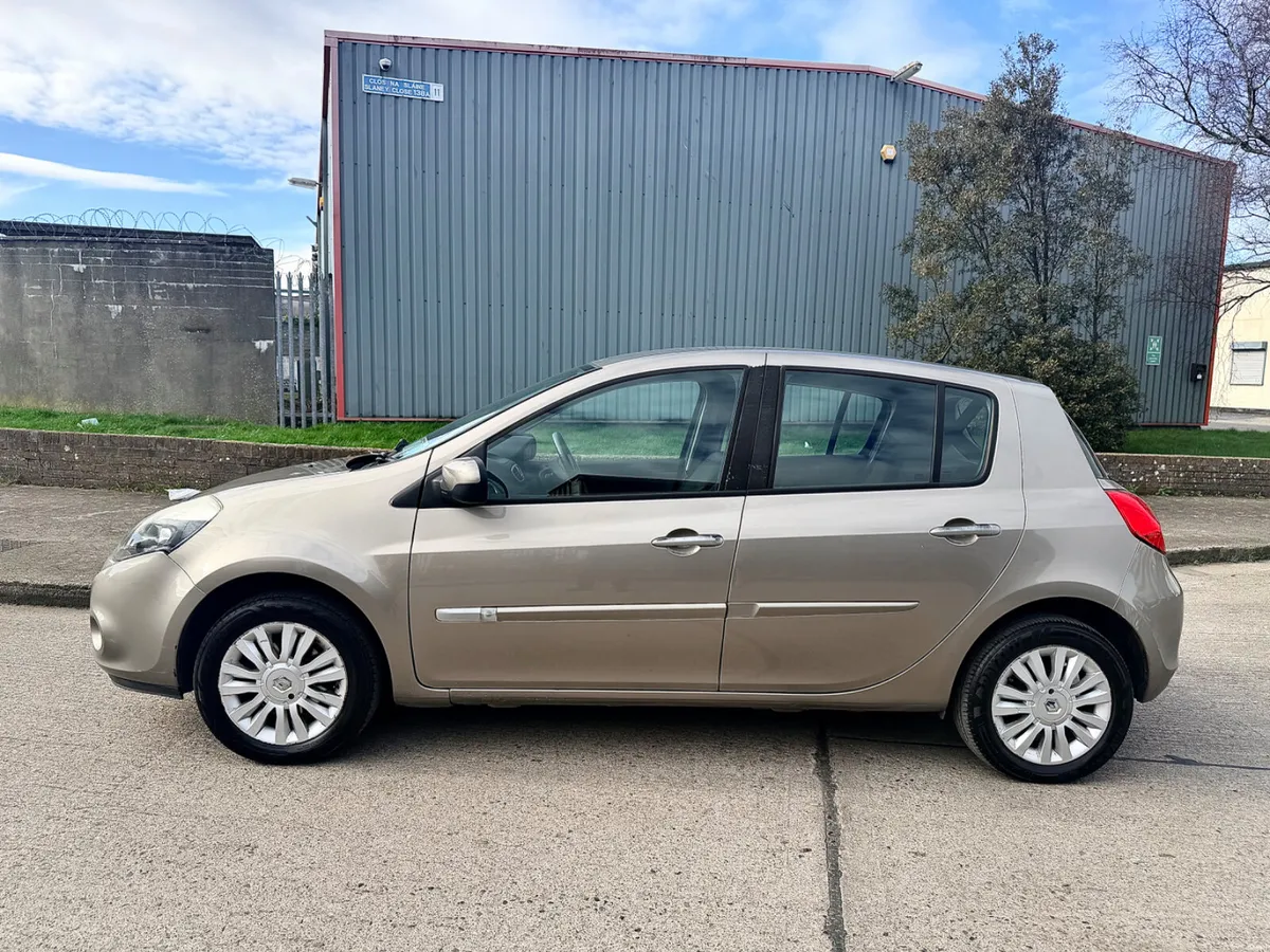 Renault Clio 2010 1.2 petrol Tax&NCT - Image 3