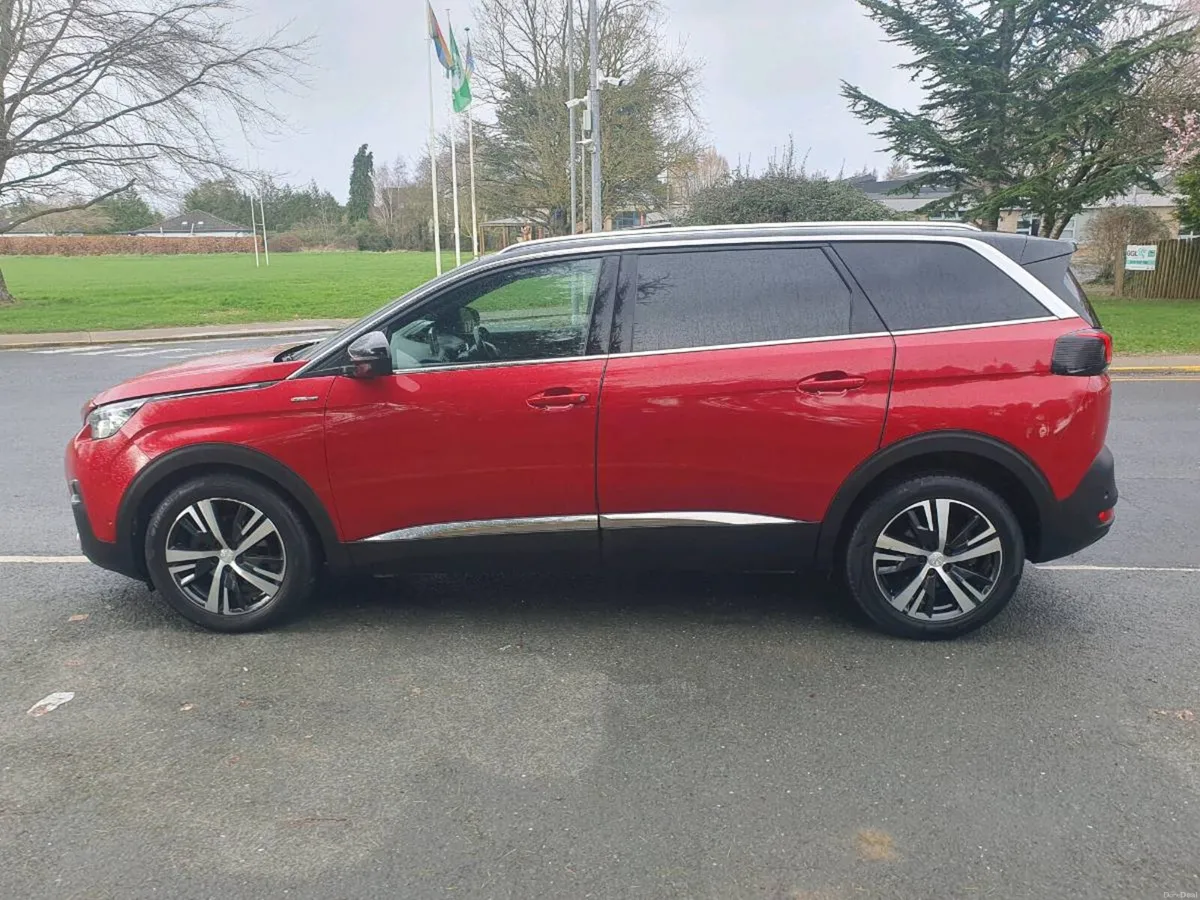 Peugeot 5008 HDI GT line ( low miles) - Image 3