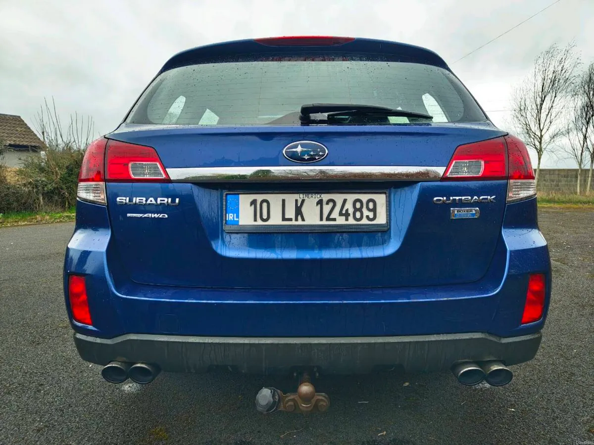Subaru outback 2.0D Nav Plus 2010 Facelift version - Image 4