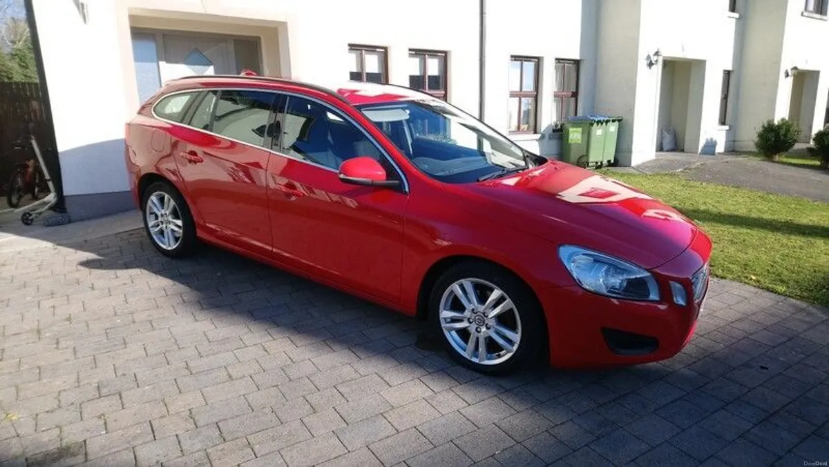 2013 Volvo V60 - Image 1