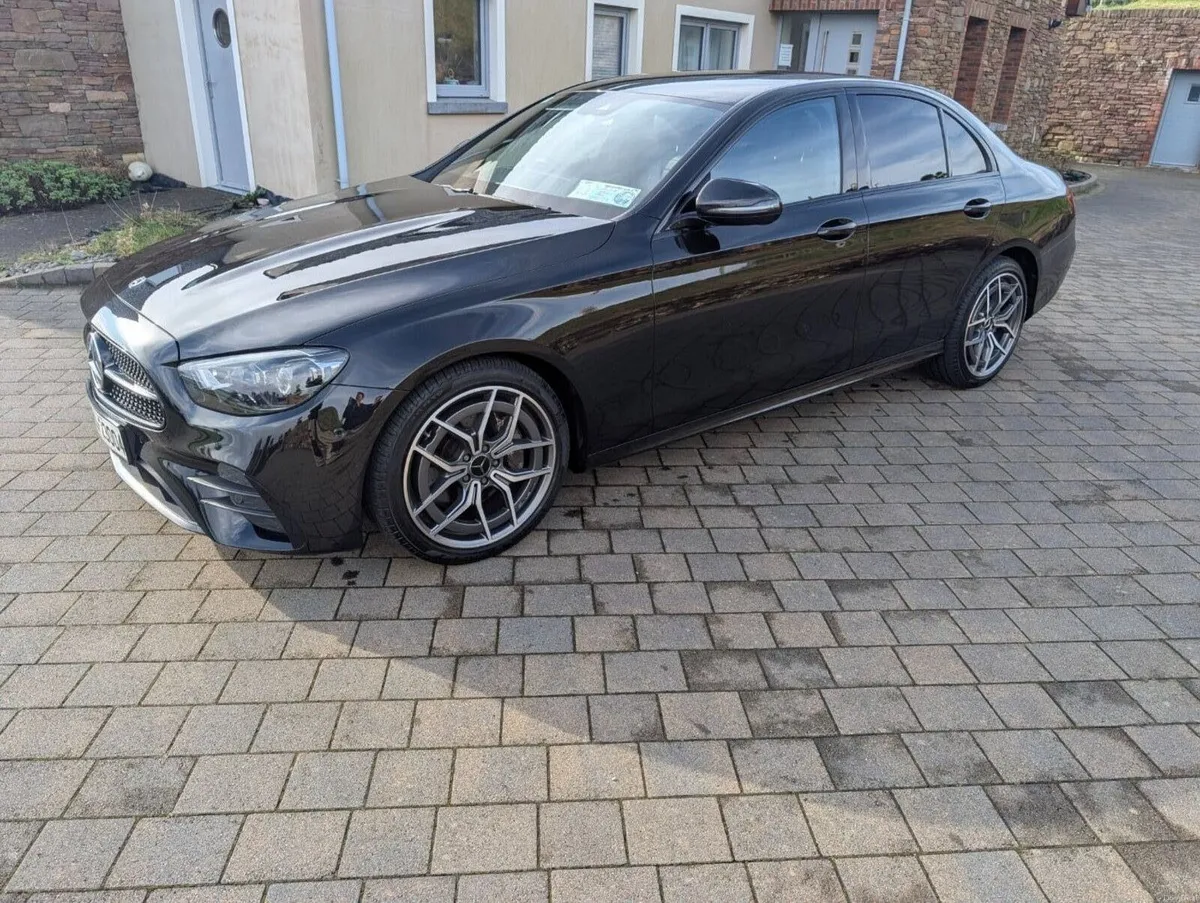 Mercedes-Benz E-Class 2020 - Image 2