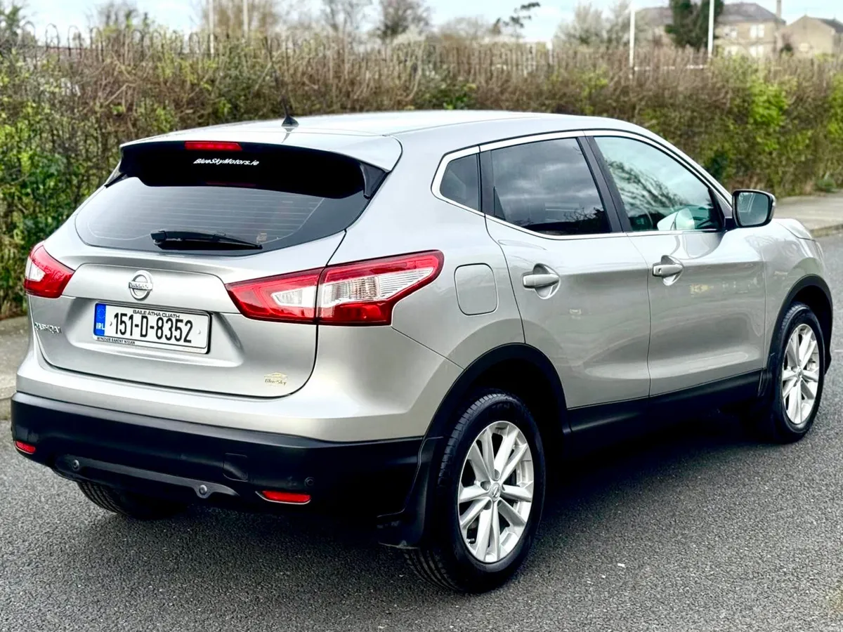 Warranty Nissan Qashqai Petrol Manual Low Miles - Image 6