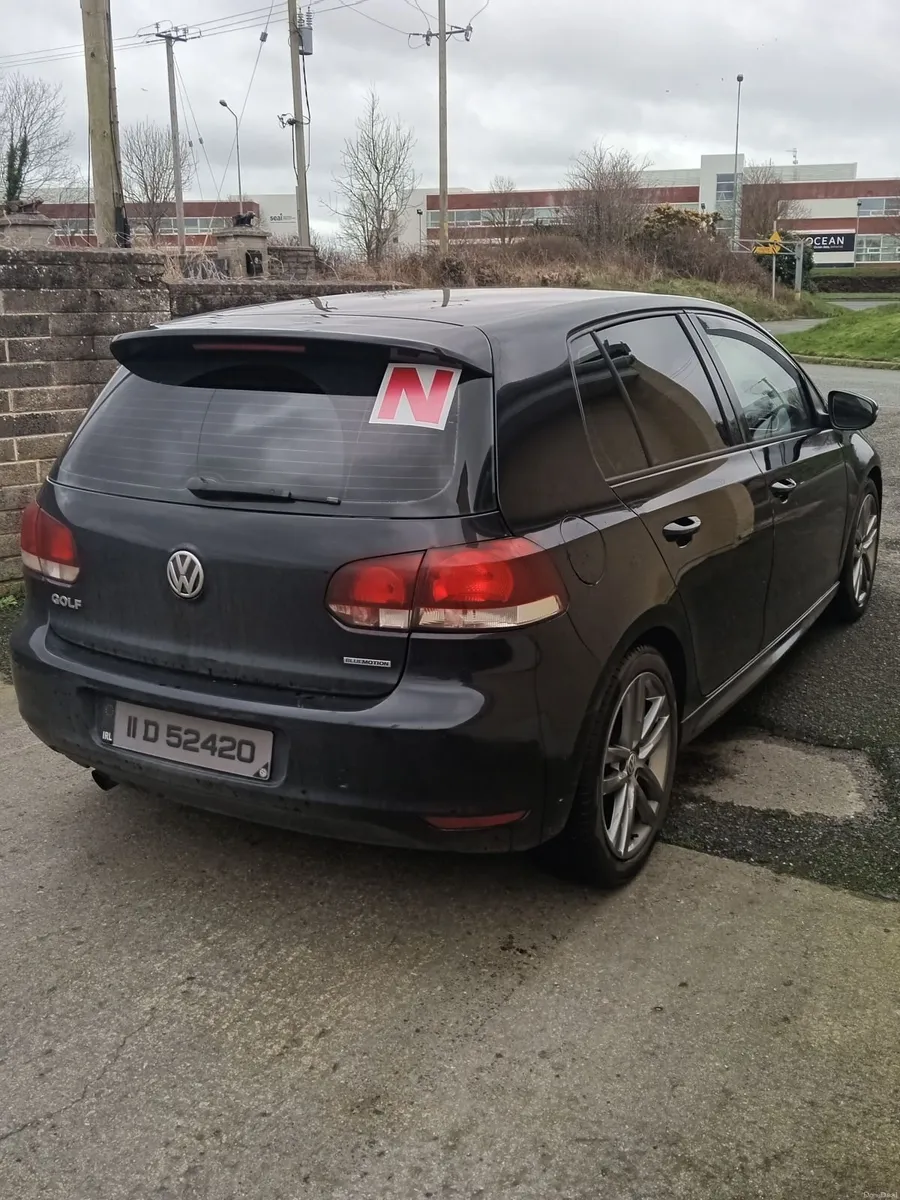 Volkswagen Golf 2011 - Image 4