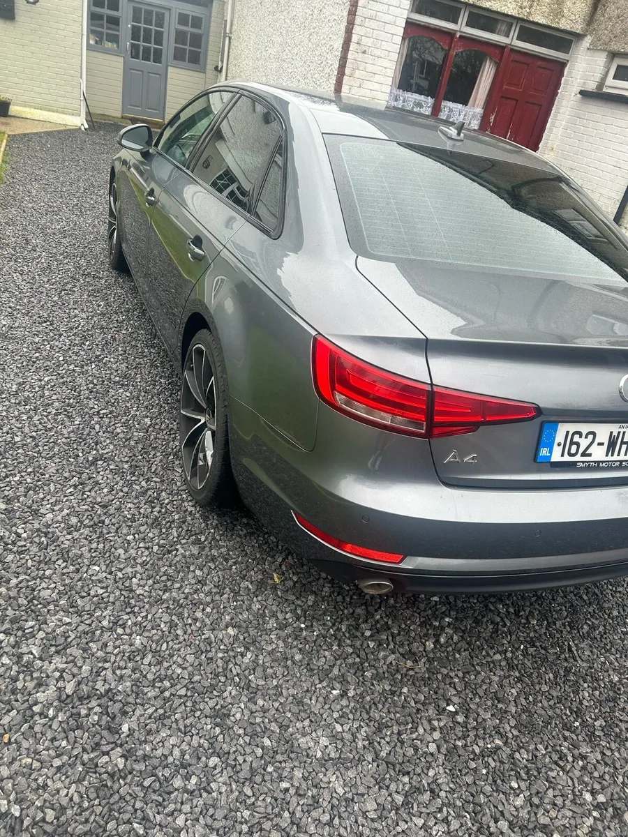 Audi A4 2016 TDI 2.0 Ultra - Image 4