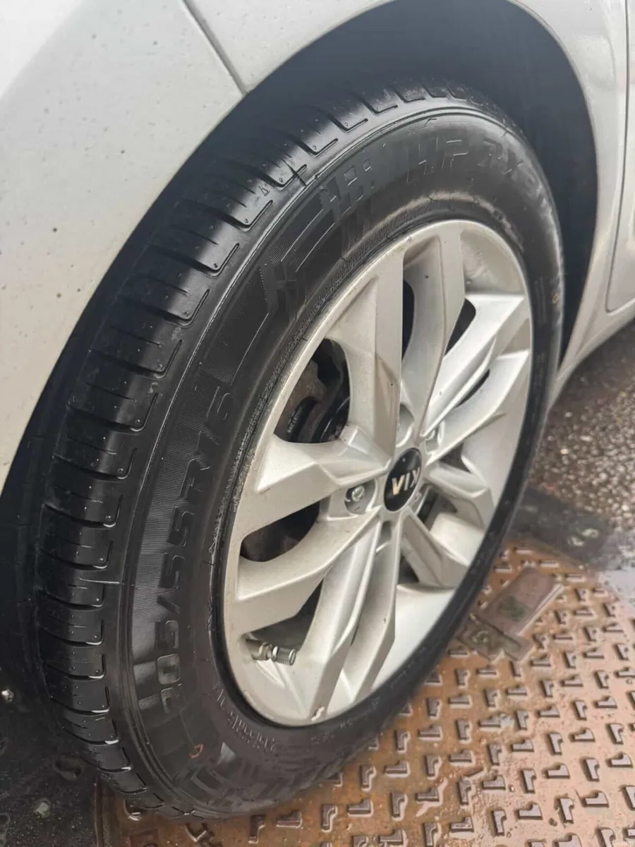 Kia Ceed 2015 - Image 4