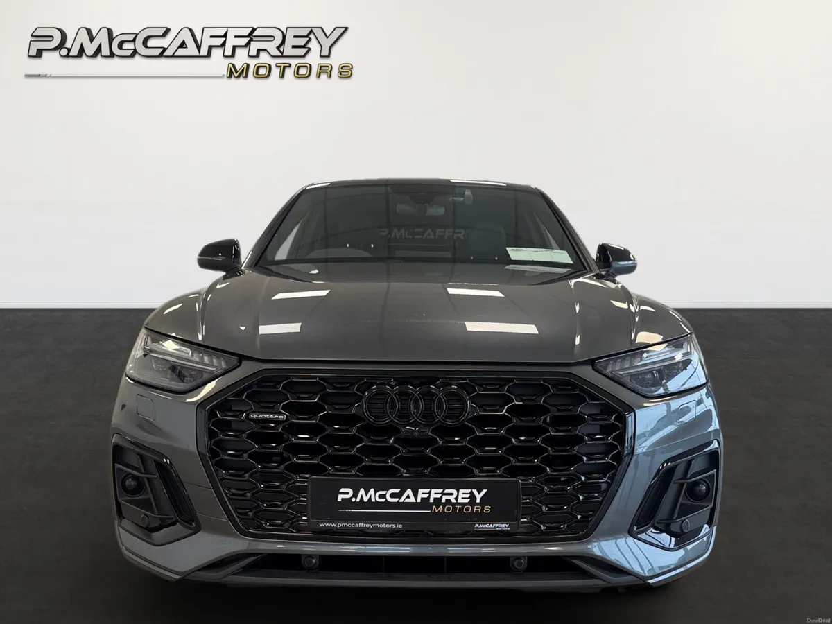 2023 Audi Q5 2.0 40 TDI 204 BHP QUATTRO BLACK EDIT - Image 2