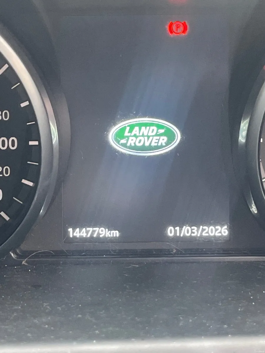 Land Rover Discovery Sport 2019 - Image 2