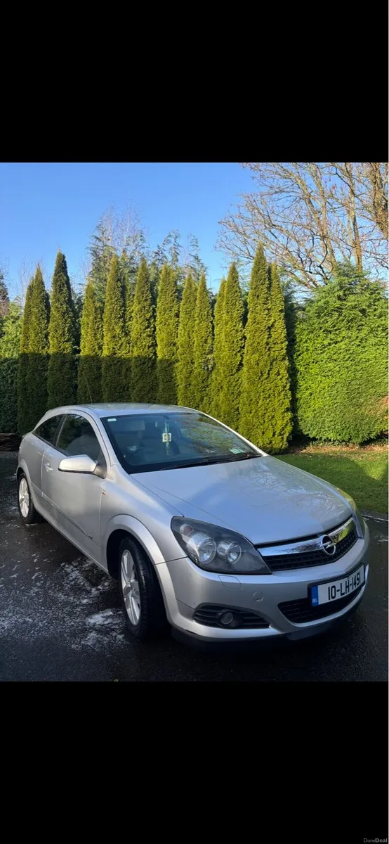 Opel Astra 2010 Silver 1.4 Petrol - Image 2