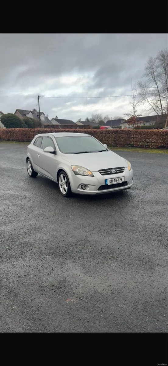 Kia Ceed new nct/ small mileage - Image 4