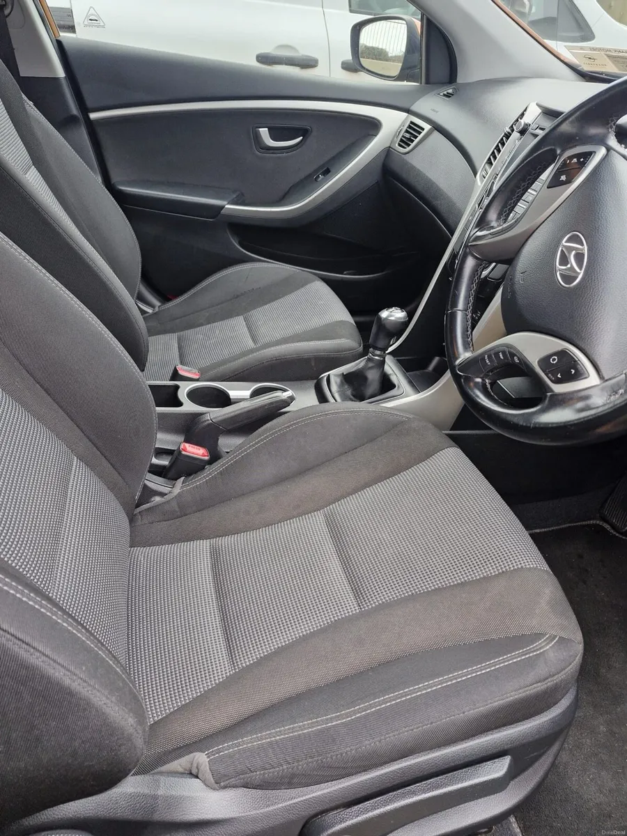 Hyundai i30 2015 - Image 5