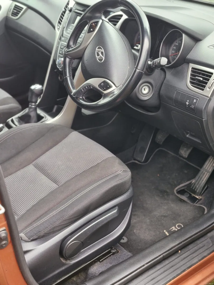 Hyundai i30 2015 - Image 6