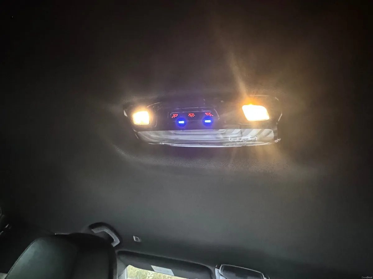 BMW 7-Series 2019 - Image 1