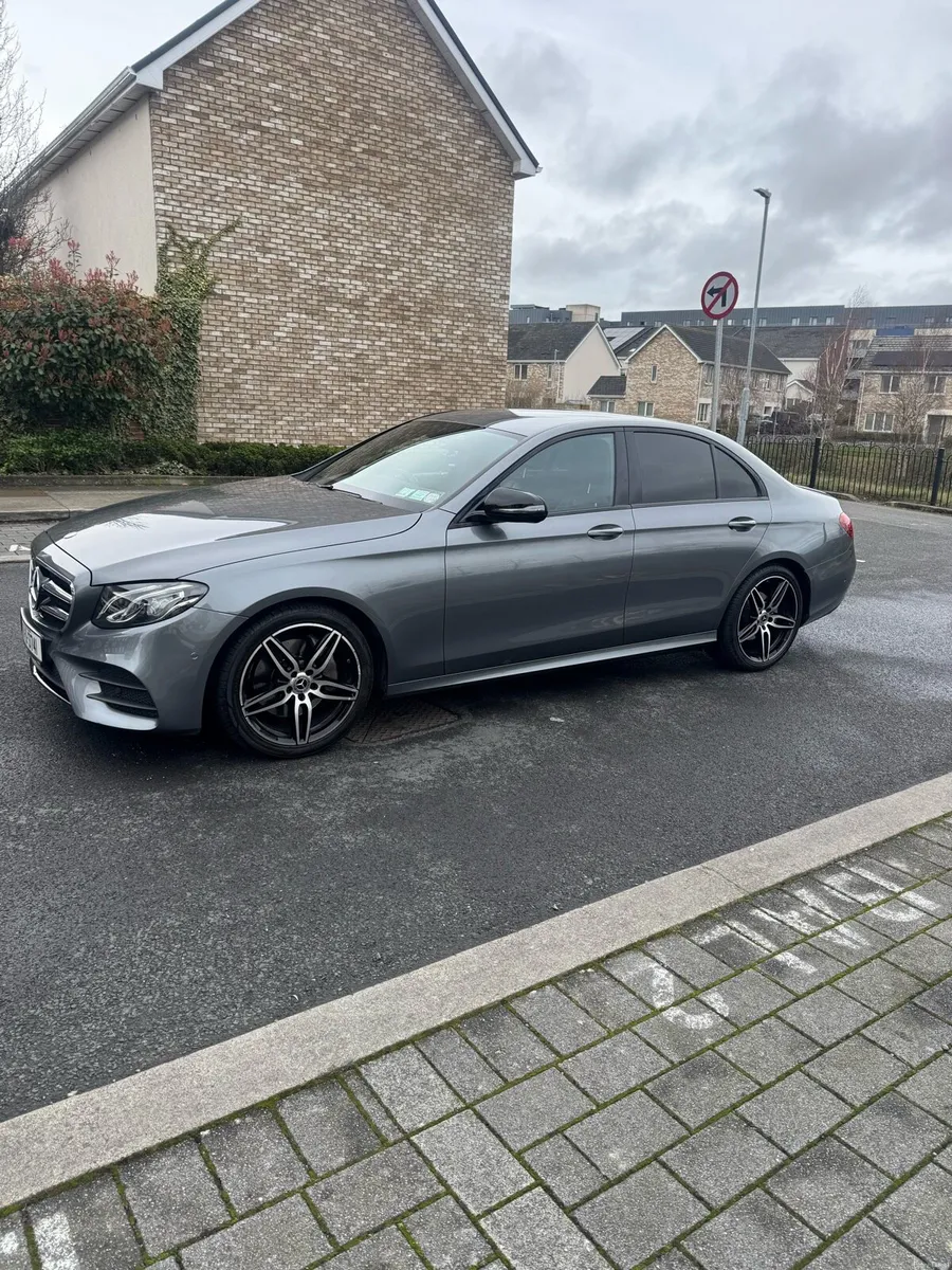 Mercedes Benz E220 AMG Night edition - Image 1