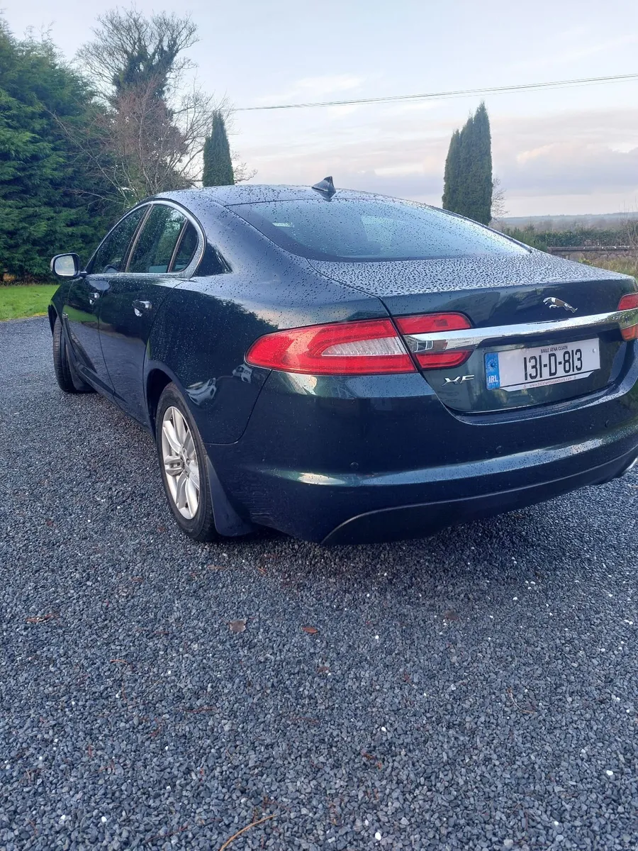 Jaguar XF 2013 - Image 2