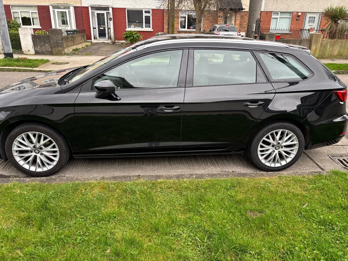 Seat Leon estate 214,000 km - Image 2