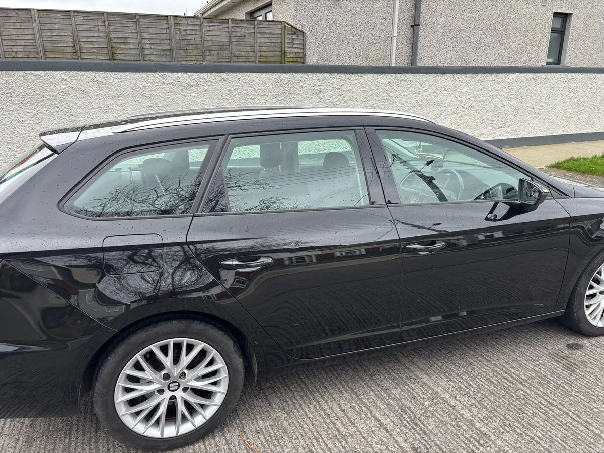 Seat Leon estate 214,000 km - Image 4