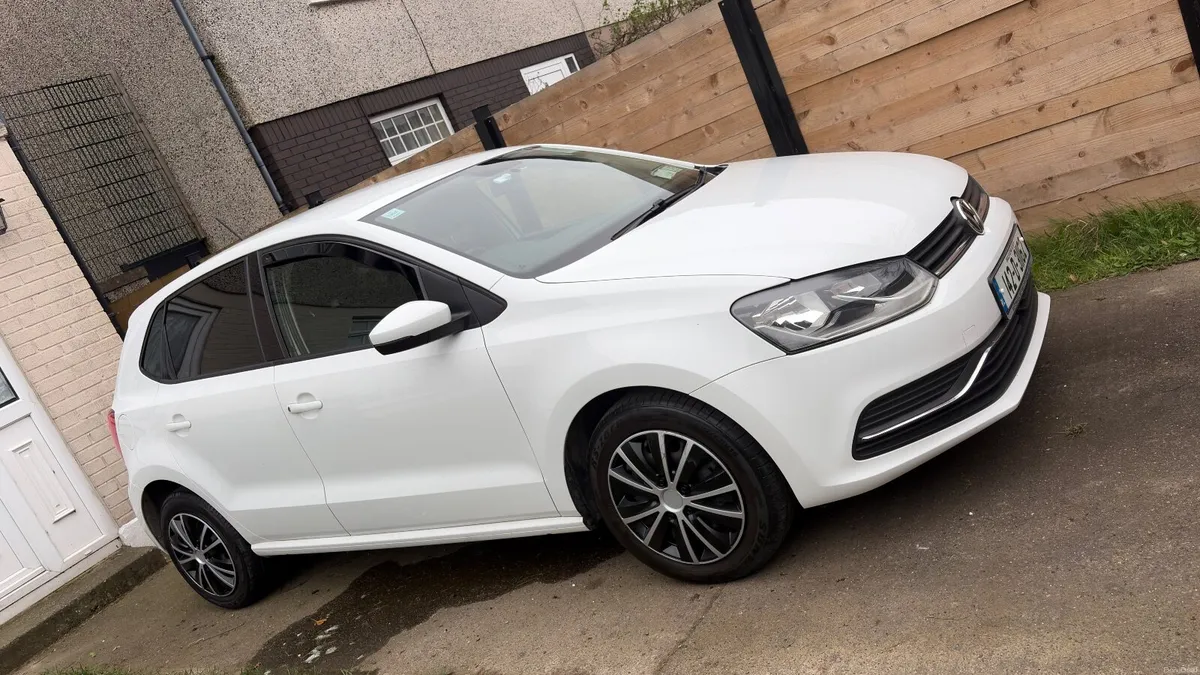 White Volkswagen Polo 2014 - Image 1