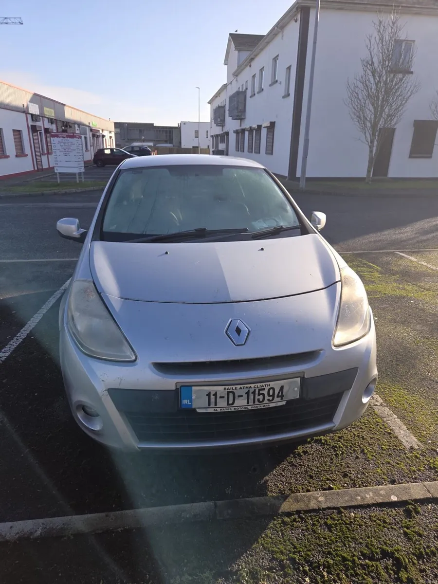 Renault Clio - Image 4