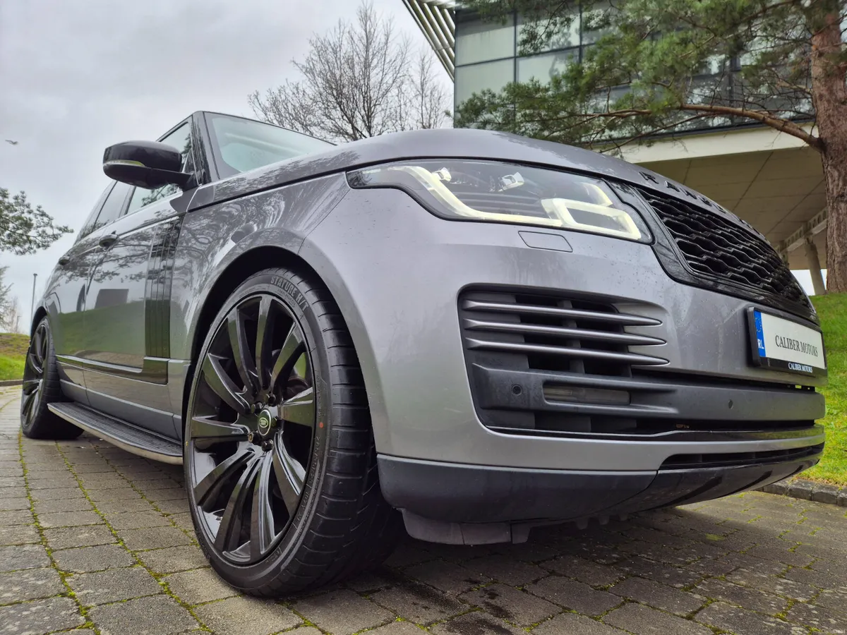 RANGE ROVER VOGUE **RESERVED** - Image 2