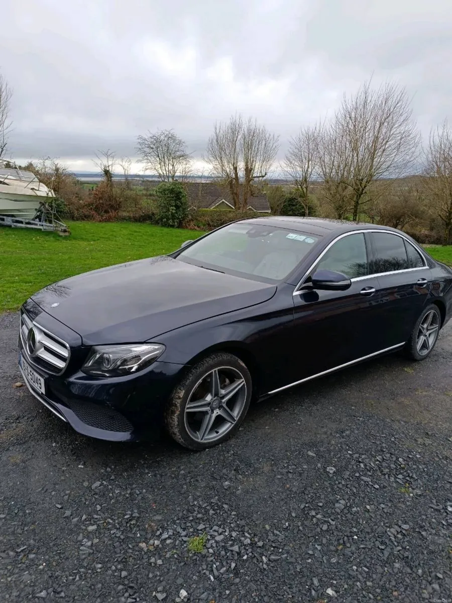 2016 Mercedes Benz E220d w213 (new facelift) - Image 2