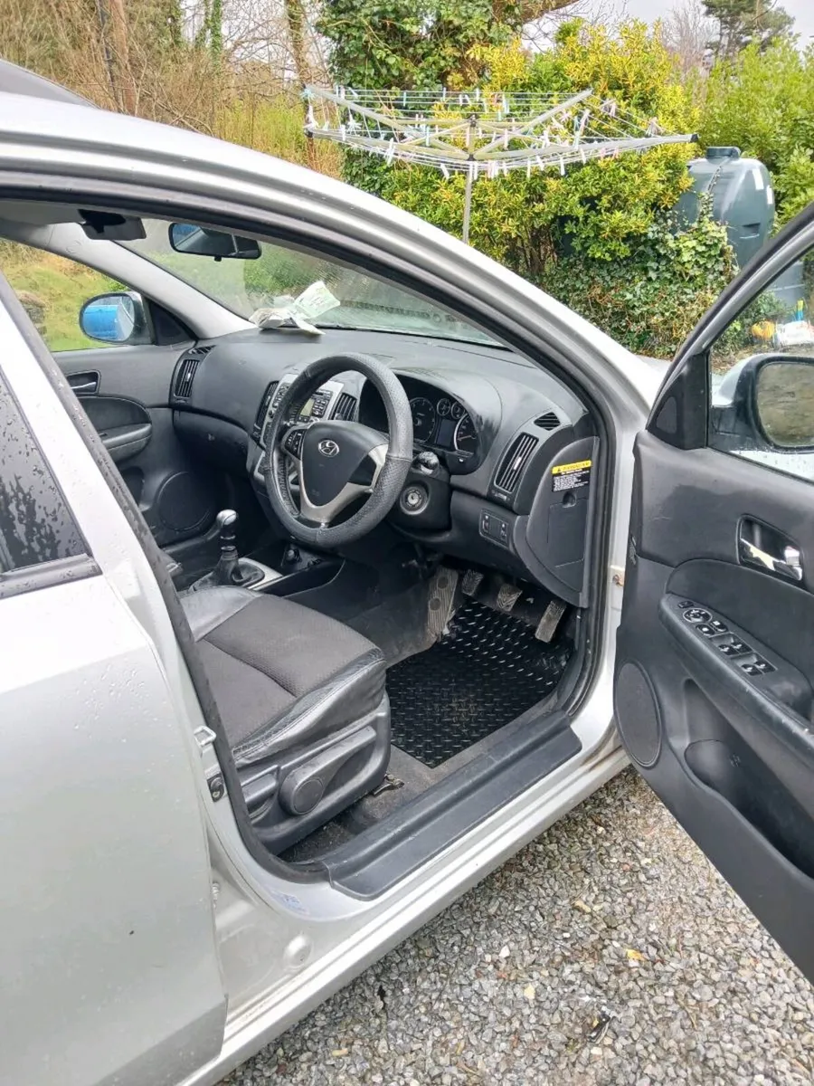 Hyundai i30 2008 - Image 4