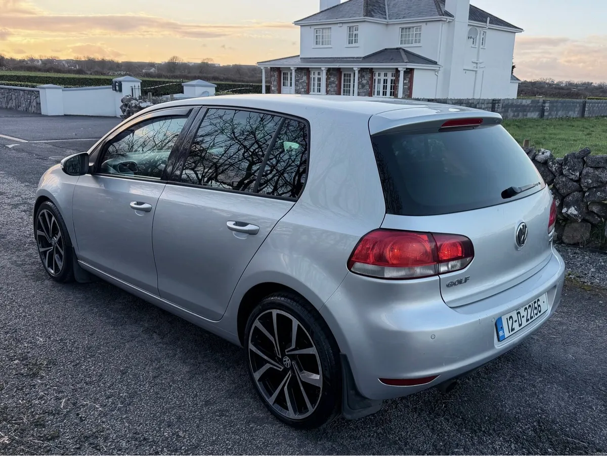 2012 VW Golf 1.2 petrol Highline - Image 4