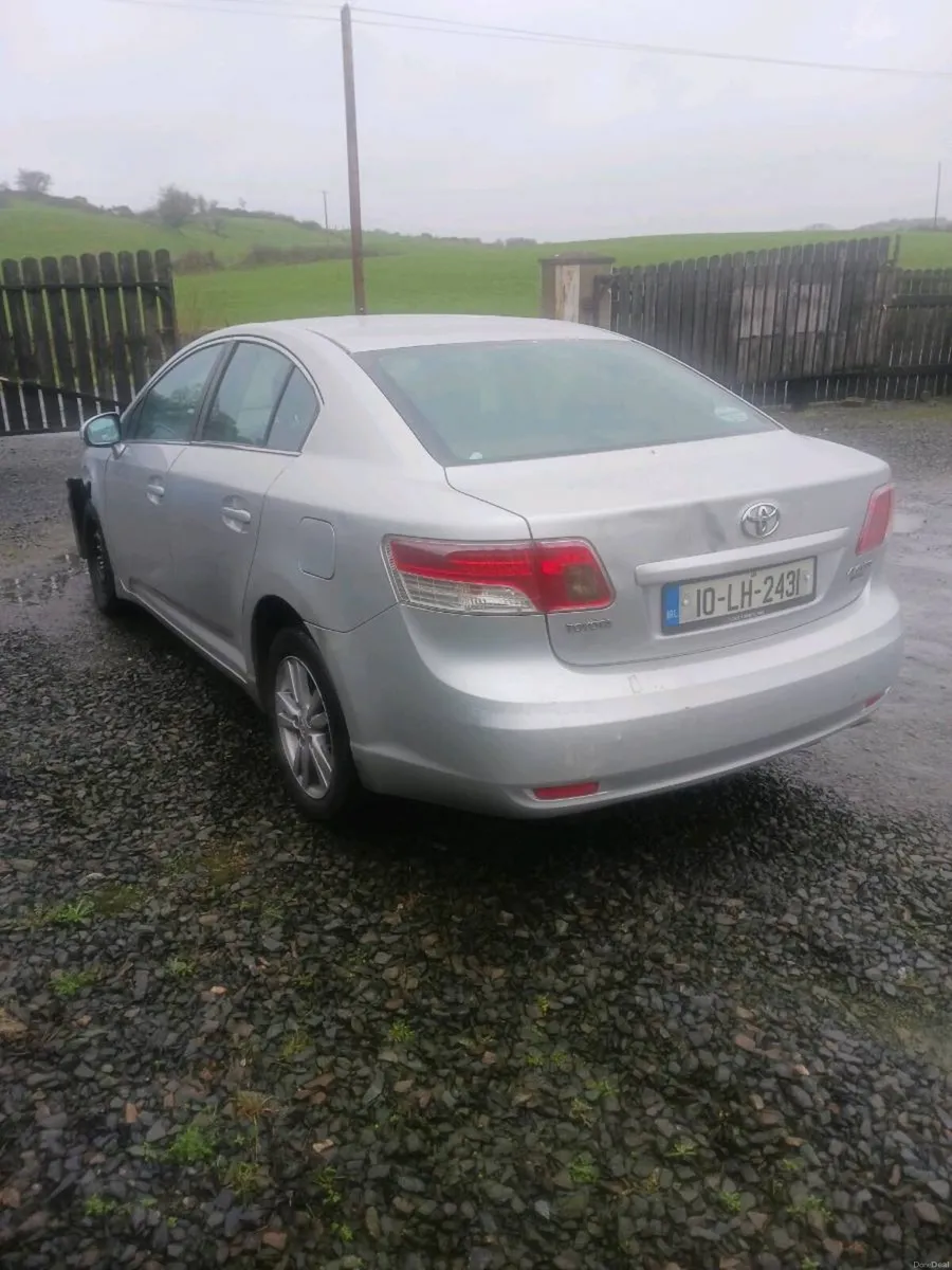 2010 toyota avensis nct 07/26...needs wing bumper - Image 4