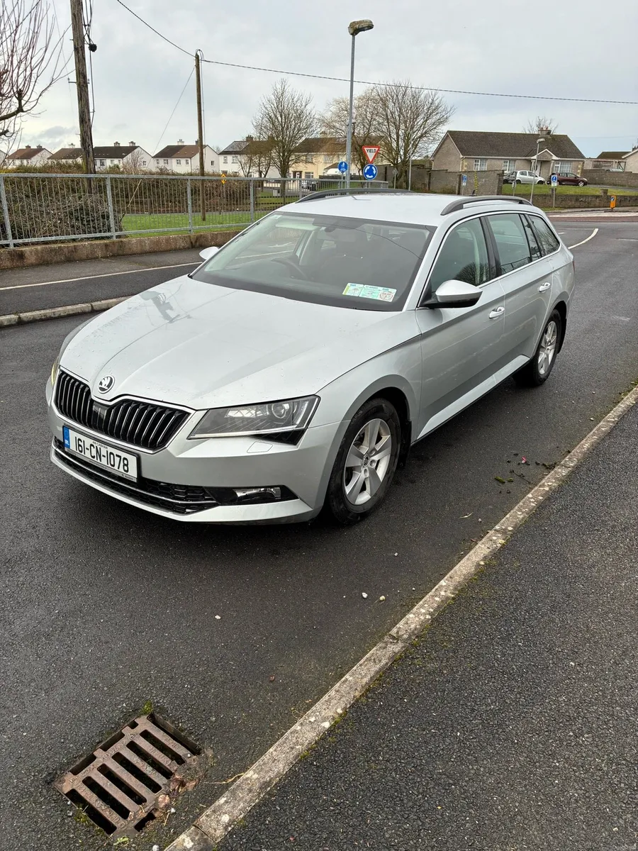 Skoda Superb Estate 1.6 Diesel 2016 - Image 2