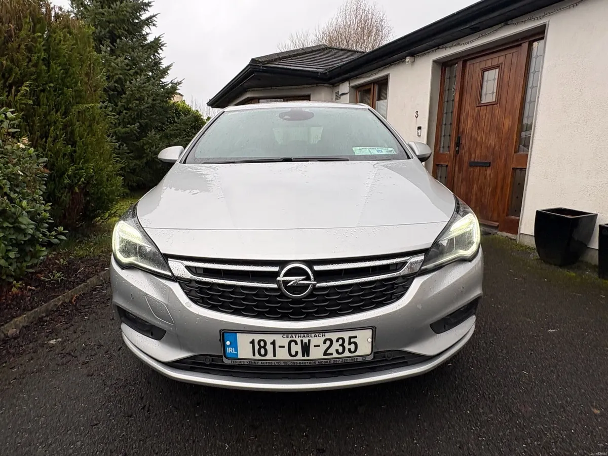 Opel Astra 2018 - Image 1