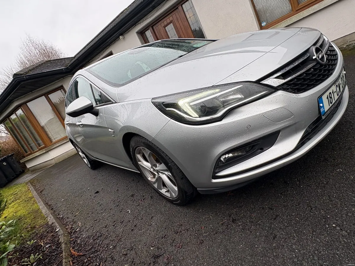 Opel Astra 2018 - Image 4