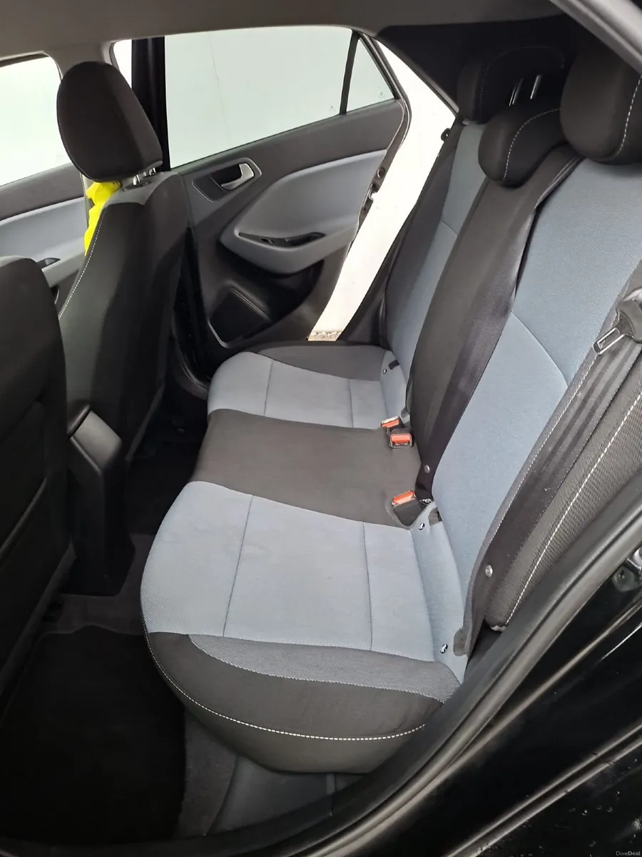 Hyundai i20 2016 - Image 3