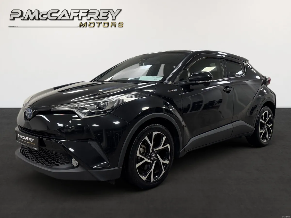 2017 Toyota C-HR Luna Sport Leather Reversing Came - Image 1