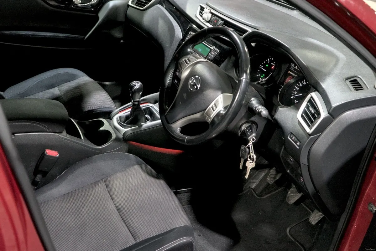 2014 Qashqai - New NCT&Tax, Full service history - Image 4