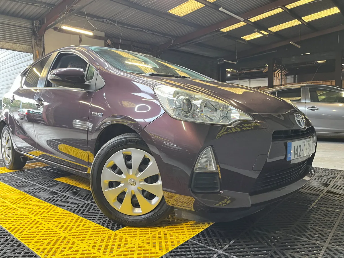 Toyota Aqua 2014 hybrid - Image 1