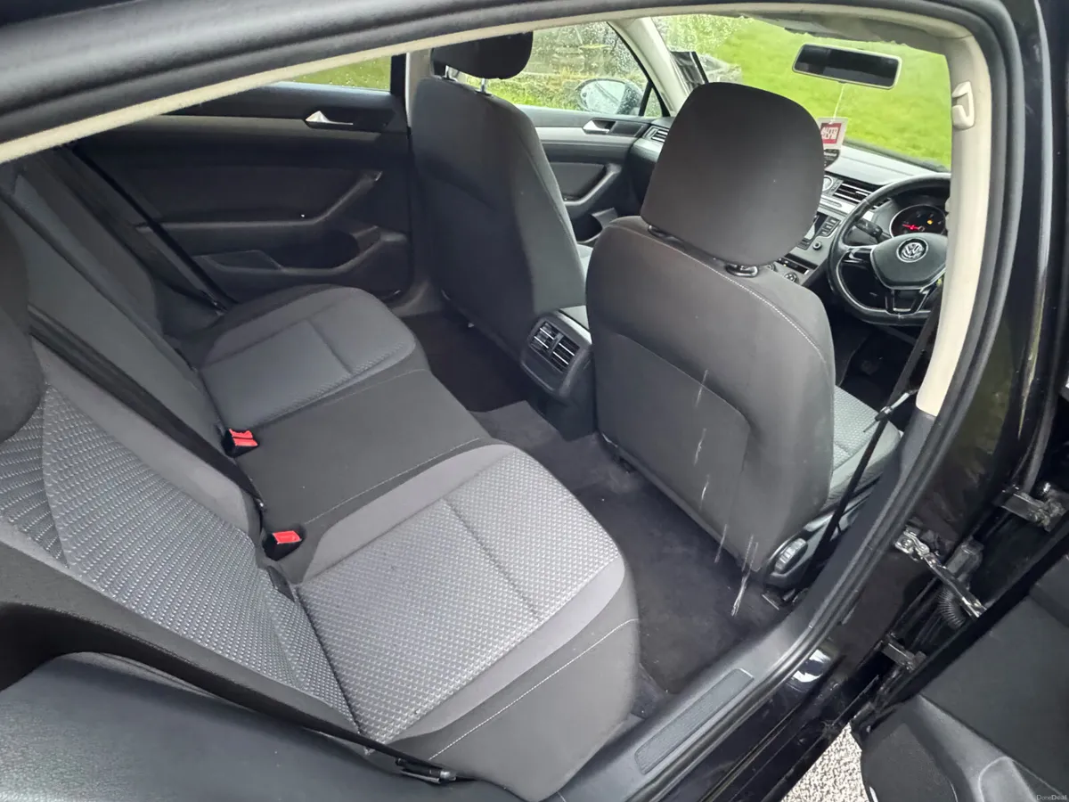 Volkswagen Passat 2015 manual - Image 4