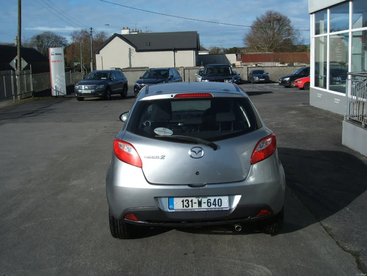 Mazda Mazda2 1.3 84PS SENSU 2011 5DR - Image 2