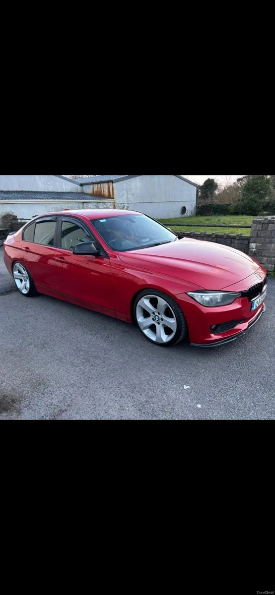 BMW 3-Series 2012 - Image 2