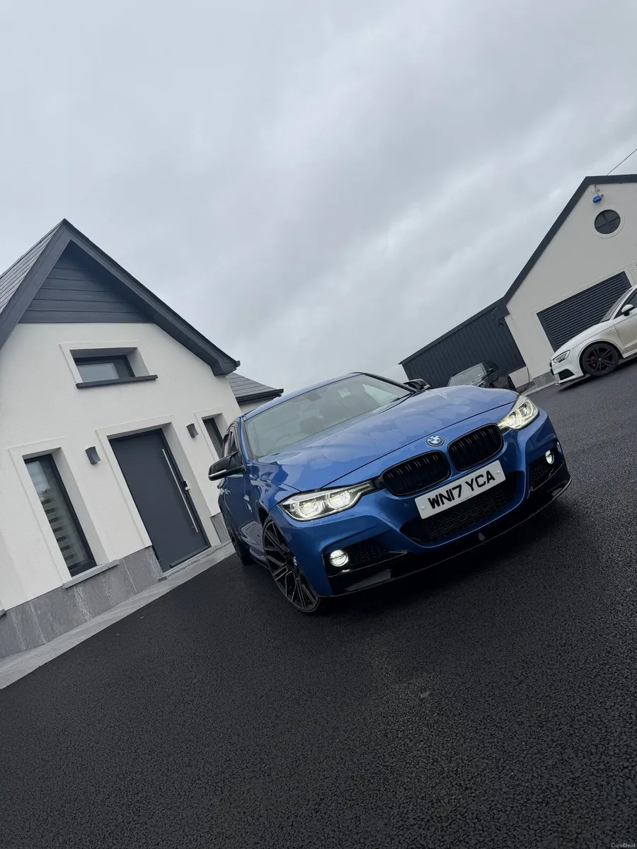 2017 BMW 335d Estroil blue - Image 3