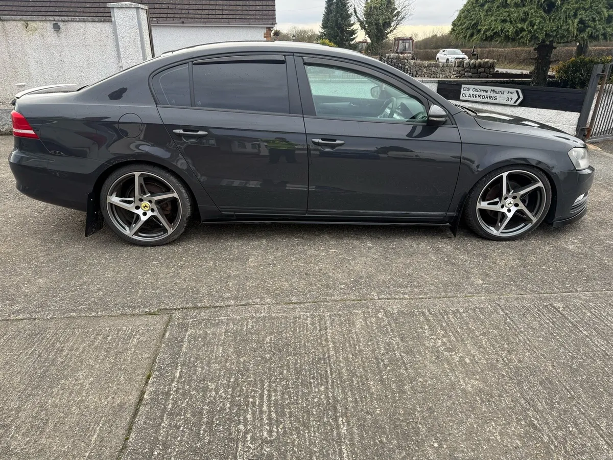 Volkswagen Passat 1.6 TDI s o - Image 4