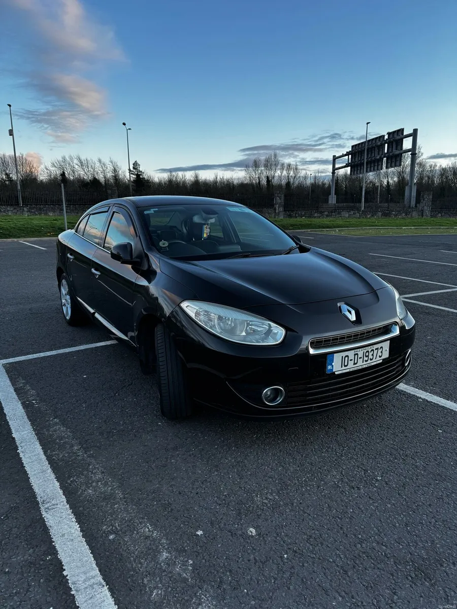 Renault Fluence Tomtom - READ ADD! - Image 3