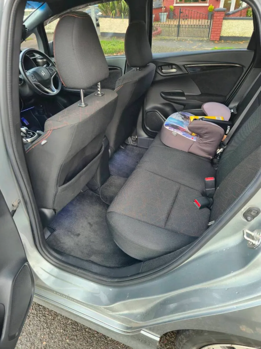 Honda fit 2015 hybrid Rs - Image 4