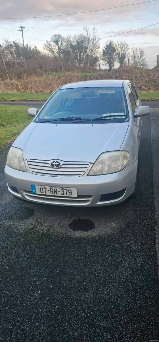 Toyota corolla - Image 1