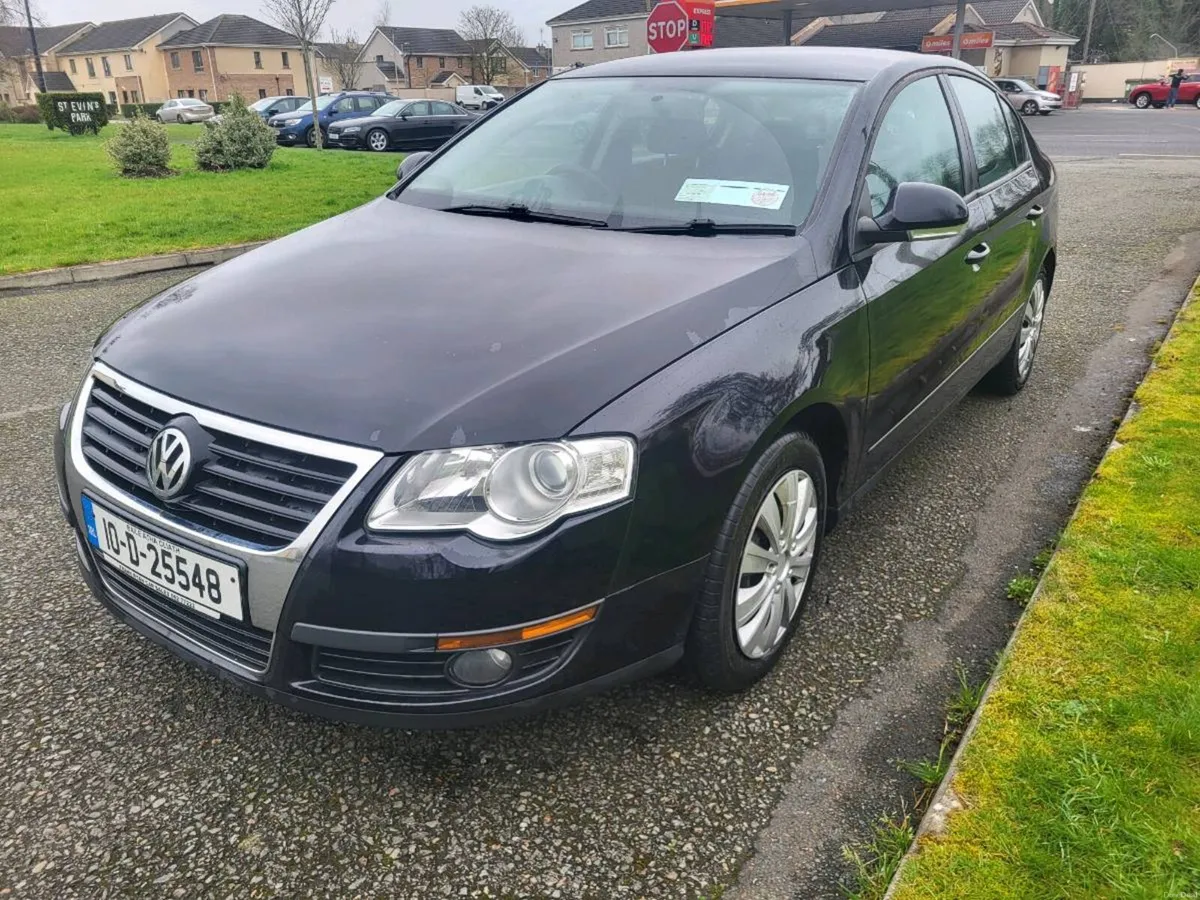 2010 Volkswagen Passat For Sale - Image 1