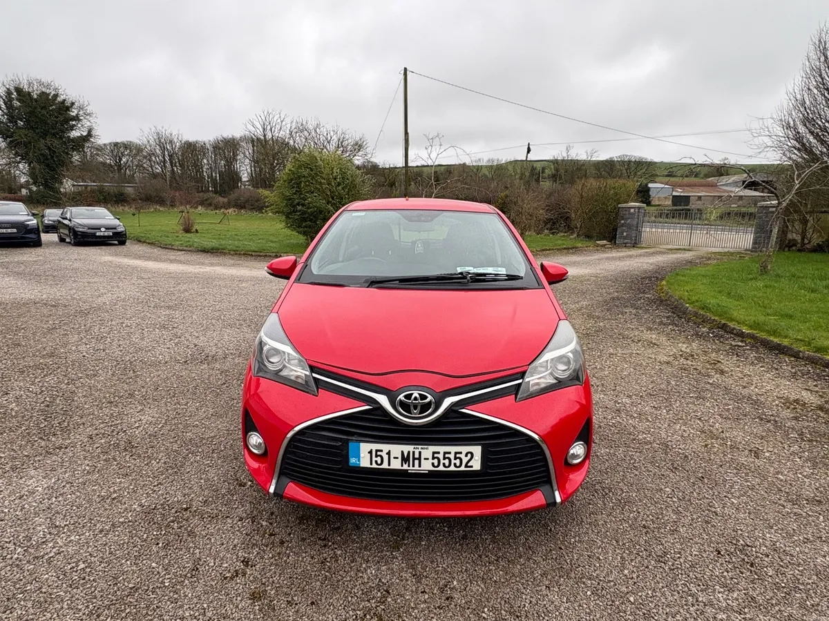 Toyota Yaris 2015 - Image 3