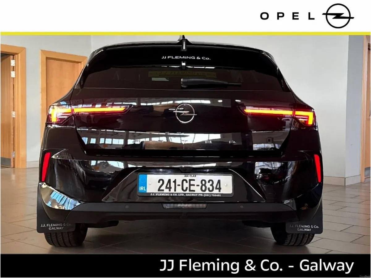 Opel Astra Elegance 1.2 Turbo 110PS Petrol 6 Speed - Image 5