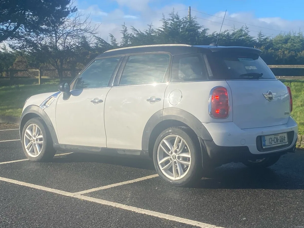 2012 Mini Copper D - Image 3