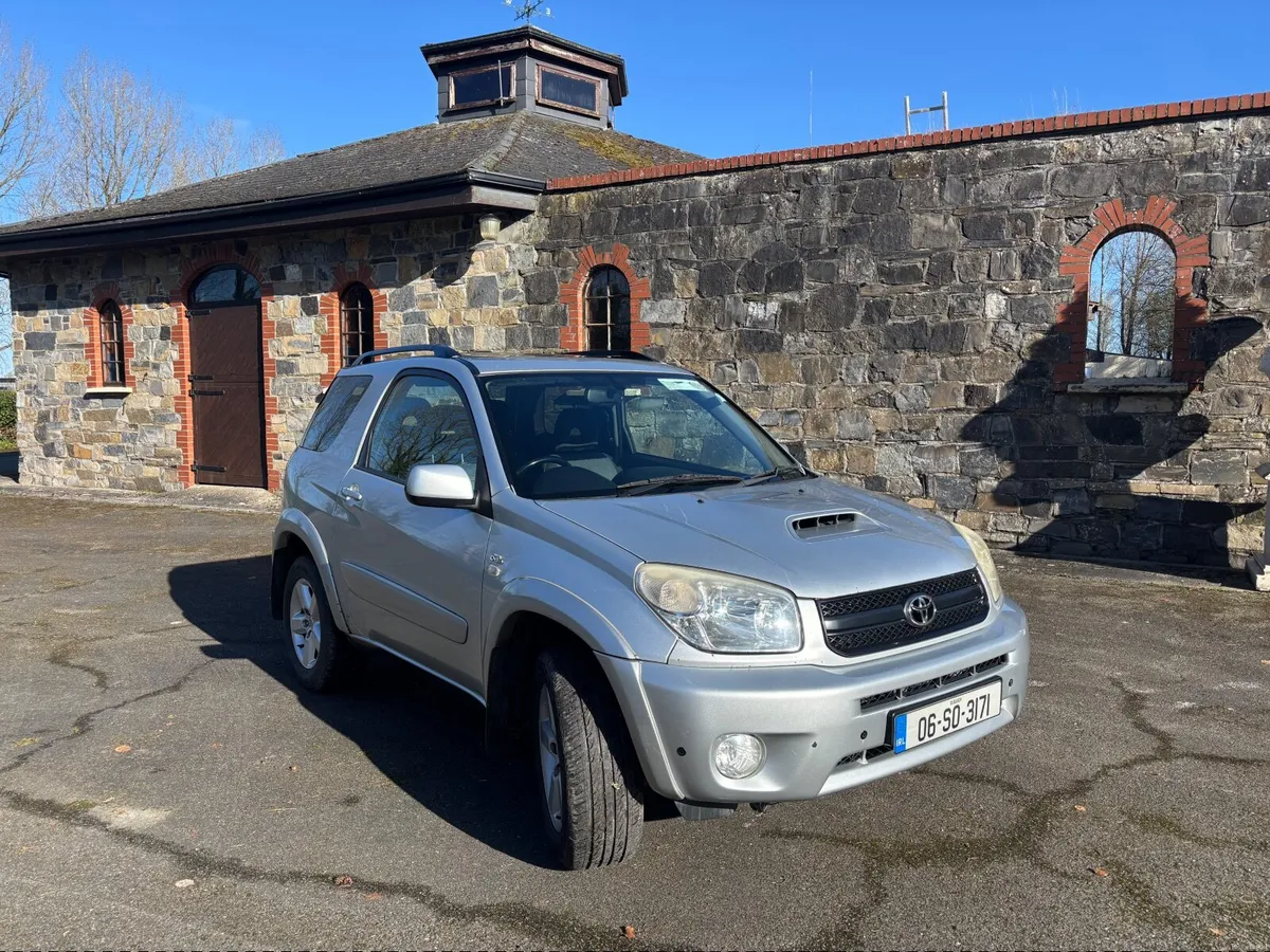 Toyota RAV4 - Image 1