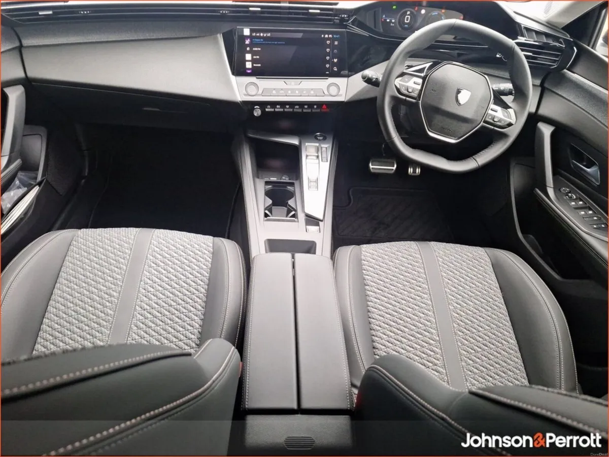 Peugeot 308 **ORDER YOUR NEW PEUGEOT 308 TODAY** - Image 4