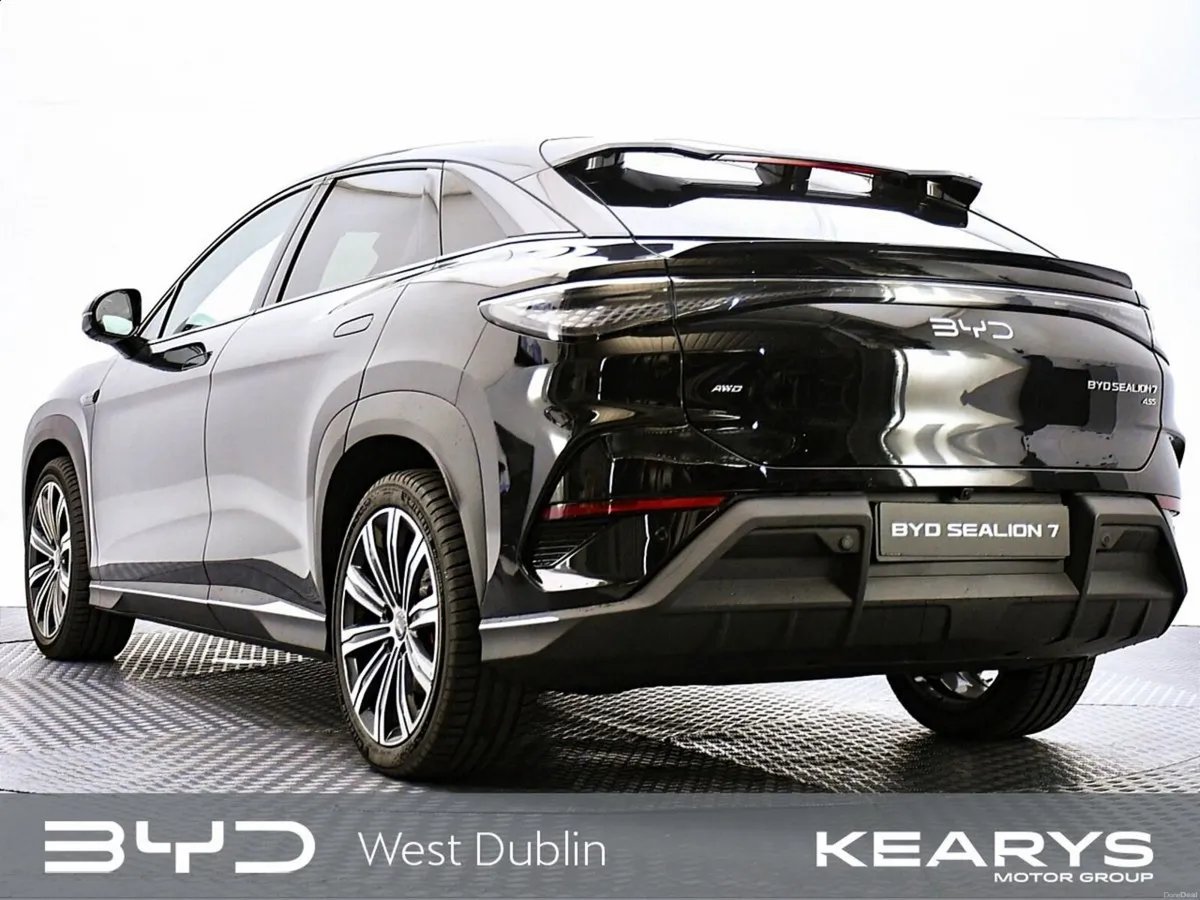 BYD SEALION 7 SEALION 7 DESIGN AWD - Image 2