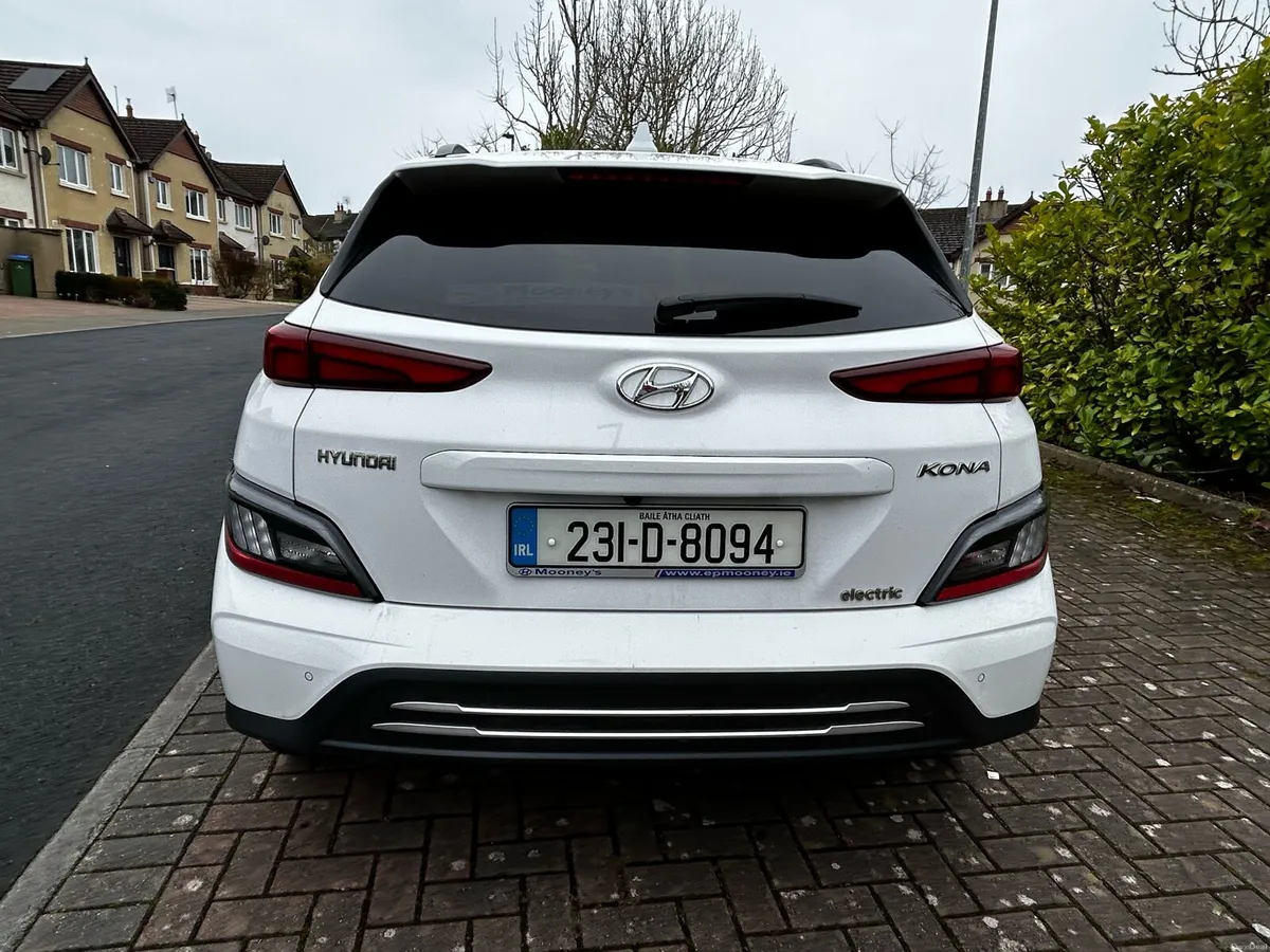 Hyundai Kona 64kwh premium - Image 3